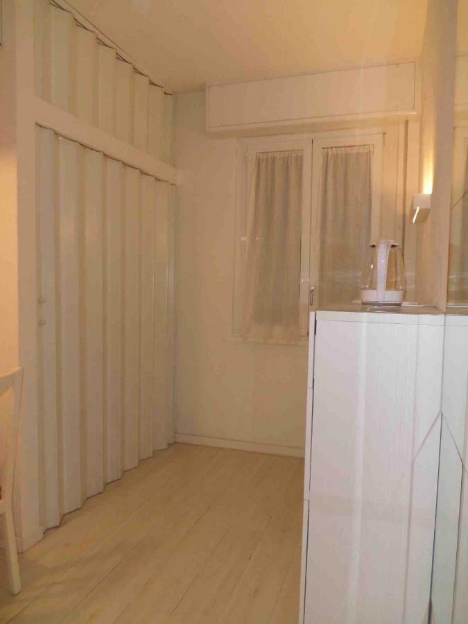 Lunigiana 15 Milano Apartment Bagian luar foto
