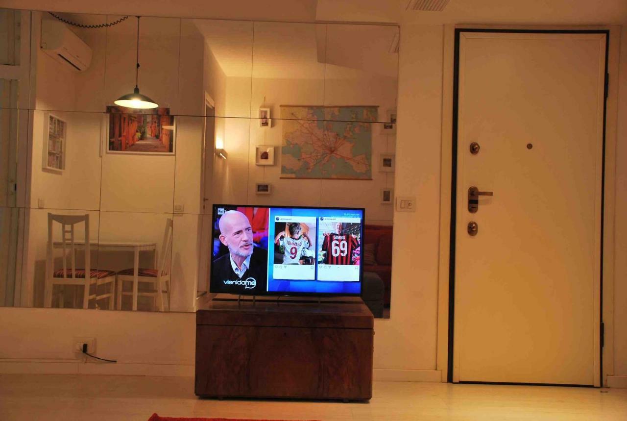 Lunigiana 15 Milano Apartment Bagian luar foto