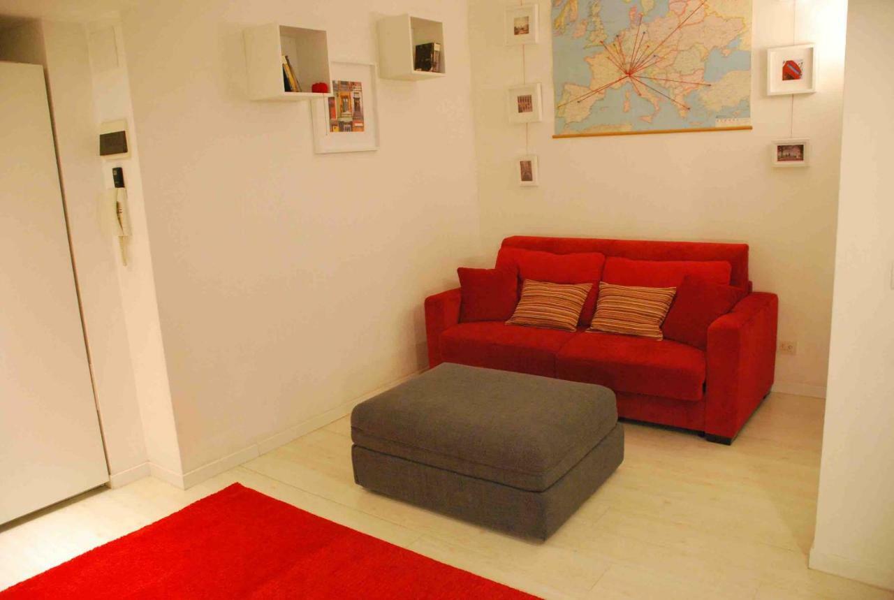 Lunigiana 15 Milano Apartment Bagian luar foto